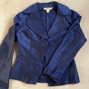 Beautiful hundred percent silk blazer from Italy